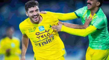 بعد غياب استمر 81 يوماً، محمد شريف يعود للتشكيل الأساسي لفريق الخليج في الدوري السعودي