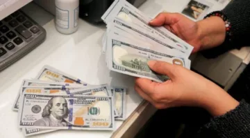 بعد قرار البنك المركزي.. تطورات غير متوقعة في سعر الدولار مقابل الجنيه يوم الجمعة 23 مايو 2025.