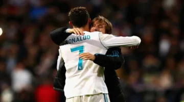 بـ«كلمات معبرة».. كريستيانو رونالدو يودع لوكا مودريتش بعد مغادرته ريال مدريد.
