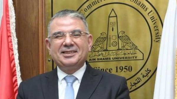 بقرار جمهوري.. فريد محرم عميدا لكلية التجارة جامعة عين شمس