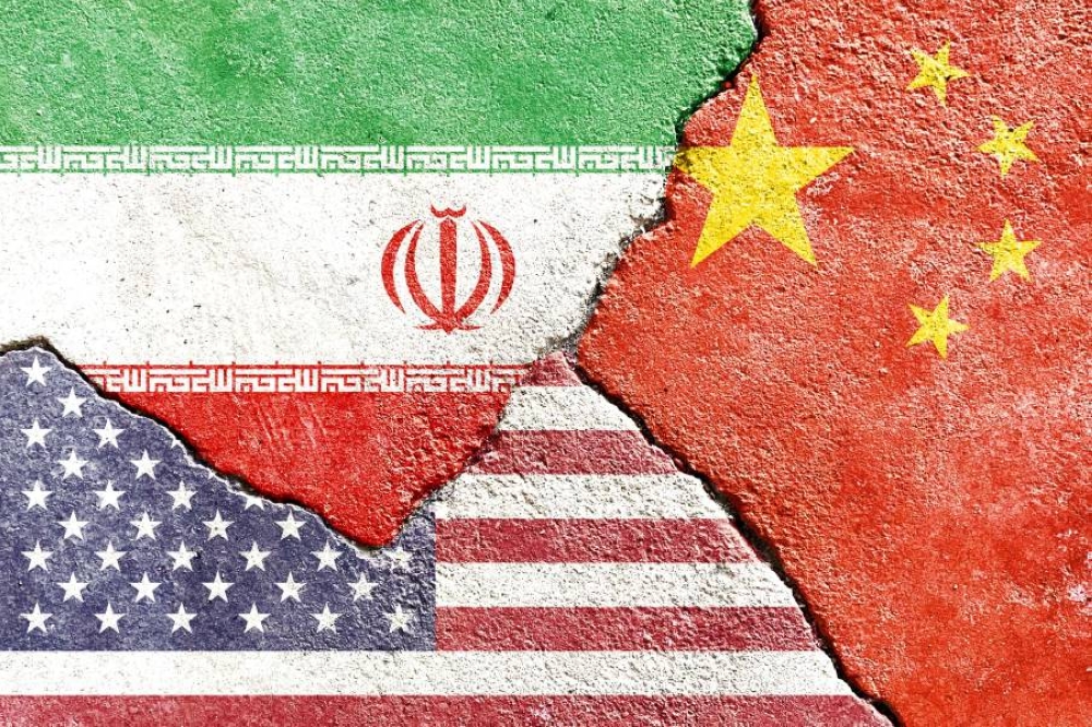 بكين تناور بين طهران وواشنطن.. دبلوماسية نووية ورسائل قبل جولة «روما»