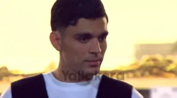 بن شرقي يؤازر منتخب الشباب المغربي في مواجهة مصر بنصف نهائي أمم أفريقيا (فيديو)