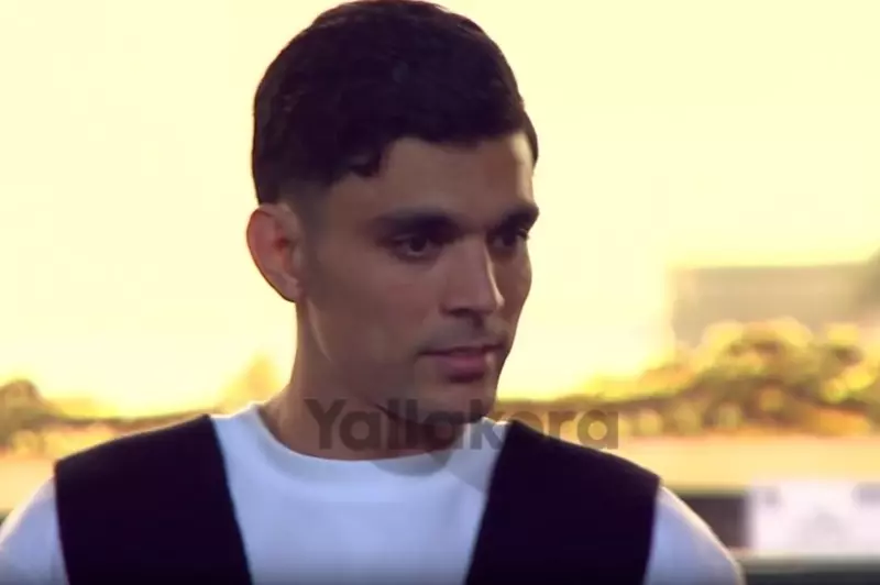 بن شرقي يؤازر منتخب الشباب المغربي في مواجهة مصر بنصف نهائي أمم أفريقيا (فيديو) بن شرقي يؤازر منتخب الشباب المغربي في مواجهة مصر بنصف نهائي أمم أفريقيا (فيديو)