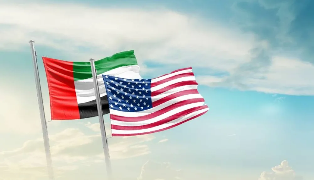 بن طوق: 13 ألف شركة أميركية تعمل في السوق الإماراتي بن طوق: 13 ألف شركة أميركية تعمل في السوق الإماراتي