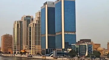بنك الأهلي المصري يشترك مع جامعة الأزهر لتطوير نظام دفع المصروفات الدراسية وتعزيز الوعي المالي بين الطلاب