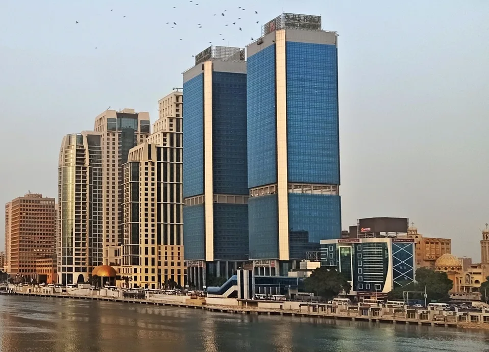 بنك الأهلي المصري يشترك مع جامعة الأزهر لتطوير نظام دفع المصروفات الدراسية وتعزيز الوعي المالي بين الطلاب بنك الأهلي المصري يشترك مع جامعة الأزهر لتطوير نظام دفع المصروفات الدراسية وتعزيز الوعي المالي بين الطلاب