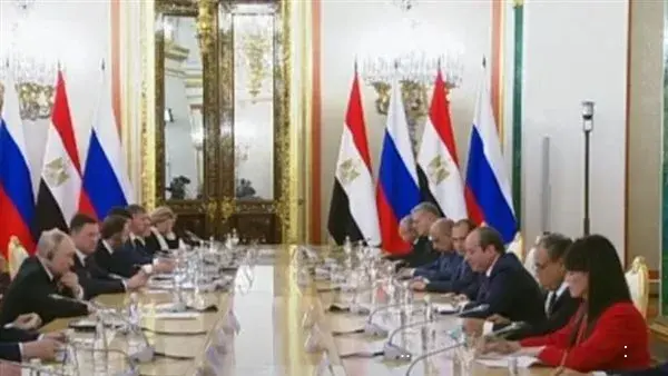 بوتين: مكافحة النازية دعّمت علاقات روسيا ومصر.. وشراكتنا استراتيجية ومتعددة الأوجه