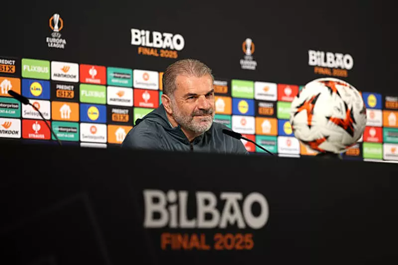بوستيكوجلو: نسعى للفوز بالدوري الأوروبي لأجل سون.. ولم أتحدث مع اللاعبين عن مستقبلي بوستيكوجلو: نسعى للفوز بالدوري الأوروبي لأجل سون.. ولم أتحدث مع اللاعبين عن مستقبلي