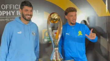 بيراميدز يلتقط لحظات مع الكأس الجديدة لدوري أبطال إفريقيا