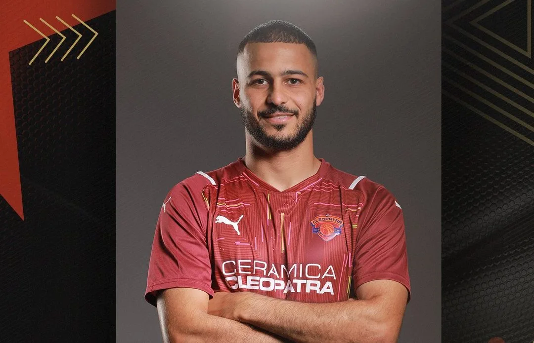 بيكهام يعود إلى الأهلي لموسم جديد بيكهام يعود إلى الأهلي لموسم جديد