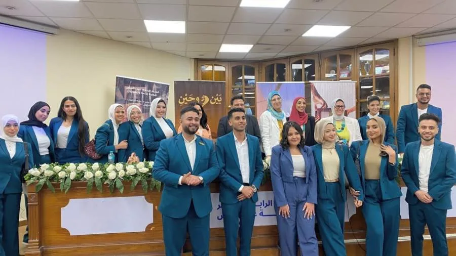 “بين روحين” … مشروع تخرج طلاب قسم الإعلام بجامعة عين شمس “بين روحين” … مشروع تخرج طلاب قسم الإعلام بجامعة عين شمس