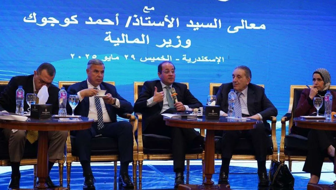 وزير المالية: الكشف عن برنامج دعم جديد للتصدير في الأسبوع القادم وزير المالية: الكشف عن برنامج دعم جديد للتصدير في الأسبوع القادم