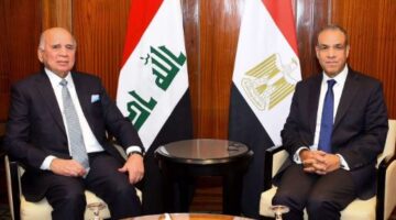 وزير الخارجية يؤكد موقف مصر الداعم لأمن واستقرار العراق