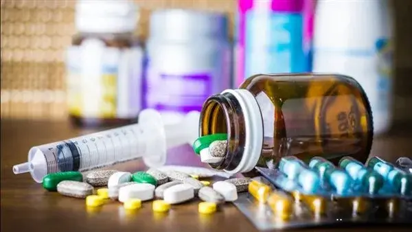 تؤثر على صحة الكبد.. خطورة الإفراط في تناول المكملات الغذائية