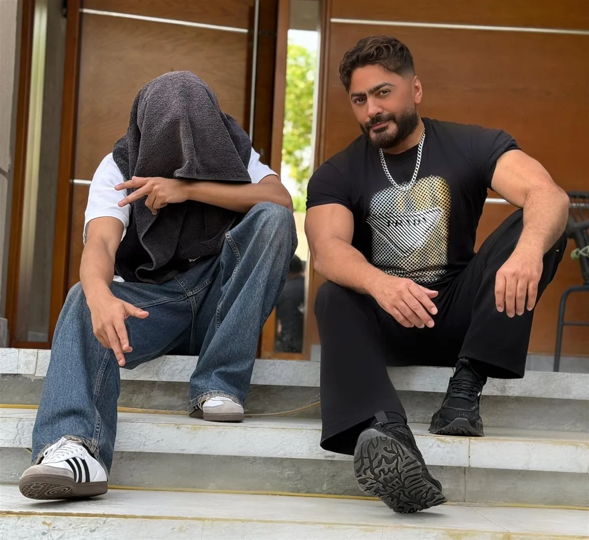 تامر حسني يعلن عن حفله الجديد، من هو الفنان الشعبي المشارك معه؟ تامر حسني يعلن عن حفله الجديد، من هو الفنان الشعبي المشارك معه؟