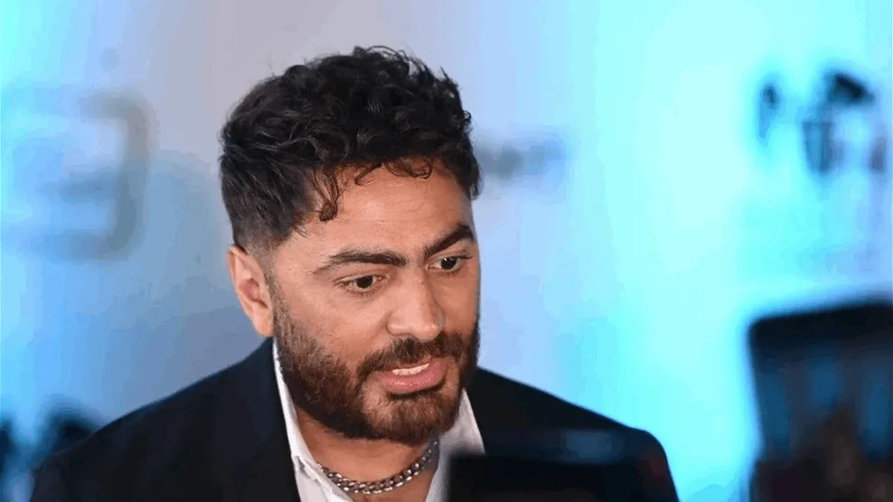 تامر حسني يتناول موضوع بسمة بوسيل للمرة الأولى بعد انفصالهما. تامر حسني يتناول موضوع بسمة بوسيل للمرة الأولى بعد انفصالهما.