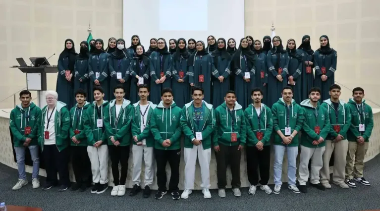 تبجيل لنجاح السعودية في معرض آيسف 2025.. وتأكيد على أهمية الشباب في تطوير الصناعة في المملكة تبجيل لنجاح السعودية في معرض آيسف 2025.. وتأكيد على أهمية الشباب في تطوير الصناعة في المملكة