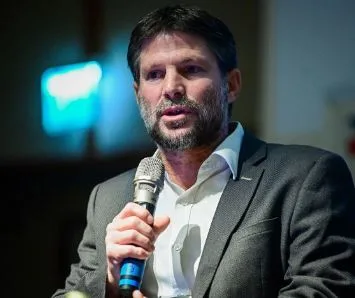 سموتريش: إسرائيل لن تنسحب من غزة.. وعلى الإسرائيليين تقبل كلمة الاحتلال