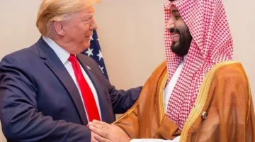 ولي العهد السعودي يستقبل ترامب لدى وصوله إلى الرياض