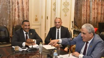 تثبيت العمالة المؤقتة وتطبيق الحد الأدنى للأجور في قطاع التجارة الجملة