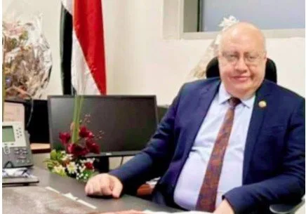 تجديد خدمة رئيس جمارك مطار القاهرة لمدة ثانية تجديد خدمة رئيس جمارك مطار القاهرة لمدة ثانية