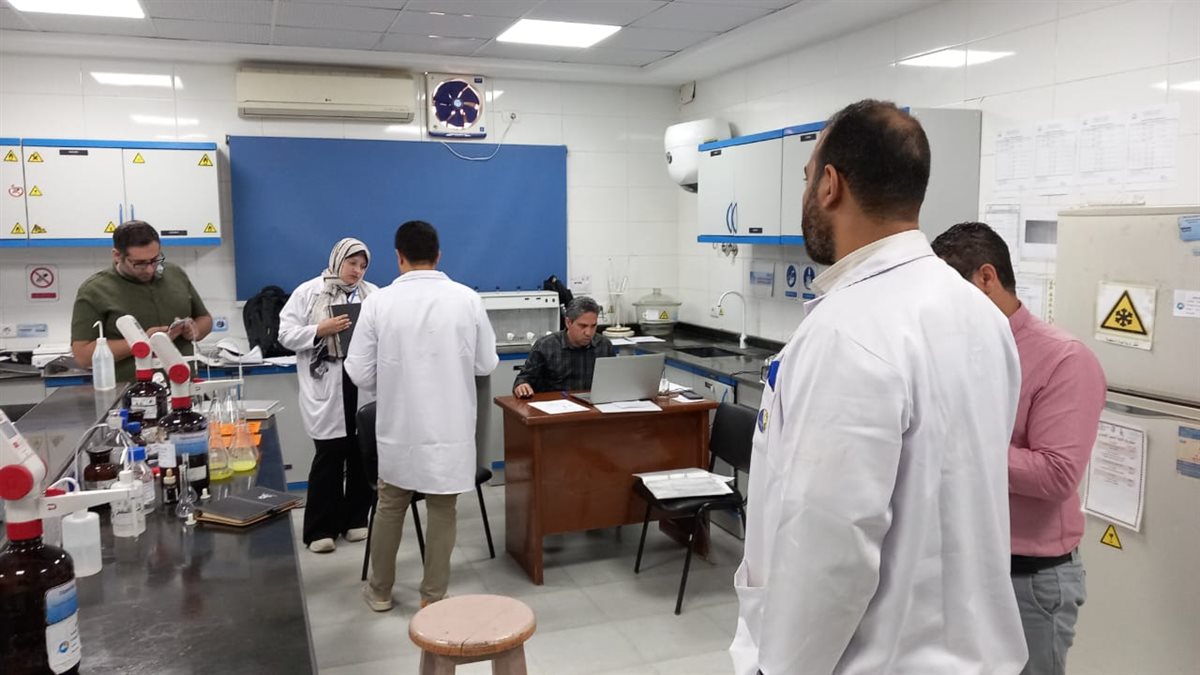 تجديد شهادة الأيزو لـ 6 معمل مياه شرب وصرف صحى بسوهاج