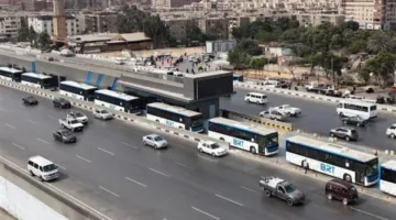تجربة ميدانية: رئيس الوزراء يزور المرحلة الأولى من خدمة الأتوبيس الترددي على الطريق الدائري