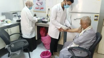 تحاليل وفحوصات وصحة توعوية.. خدمات شاملة قدمتها قافلة “صحة المنيا” لسكان النويرات