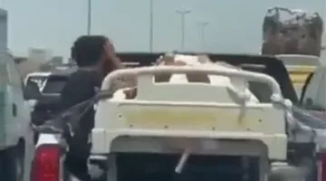 تحت أشعة الشمس: فيديو لامرأة مريضة تُنقل في سيارة مفتوحة بالعراق يثير الجدل
