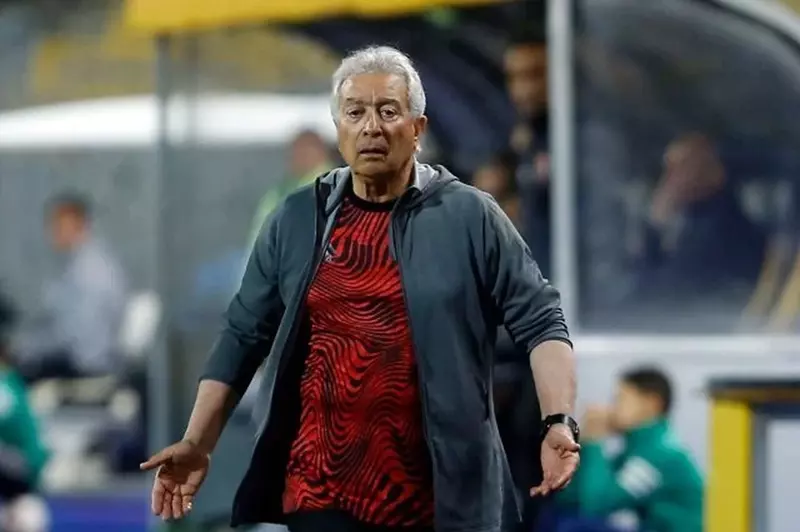 تحت إشراف حلمي طولان: طاقم فني مجاني لمنتخب اللاعبين المحليين في كأس العرب تحت إشراف حلمي طولان: طاقم فني مجاني لمنتخب اللاعبين المحليين في كأس العرب