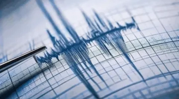 تحذير جديد بشأن تسونامي محتمل بعد زلزال جزيرة كريت الذي أحس به سكان مصر