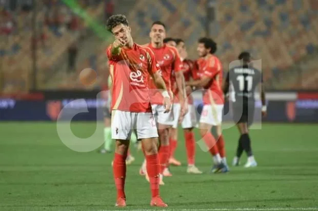 تحقق من غياب ثلاثي الأهلي عن مباراة حسم بطولة الدوري ومصير إمام عاشور. تحقق من غياب ثلاثي الأهلي عن مباراة حسم بطولة الدوري ومصير إمام عاشور.
