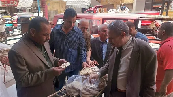 تحرير 382 محضرًا خلال حملات تموينية متنوعة بأسيوط