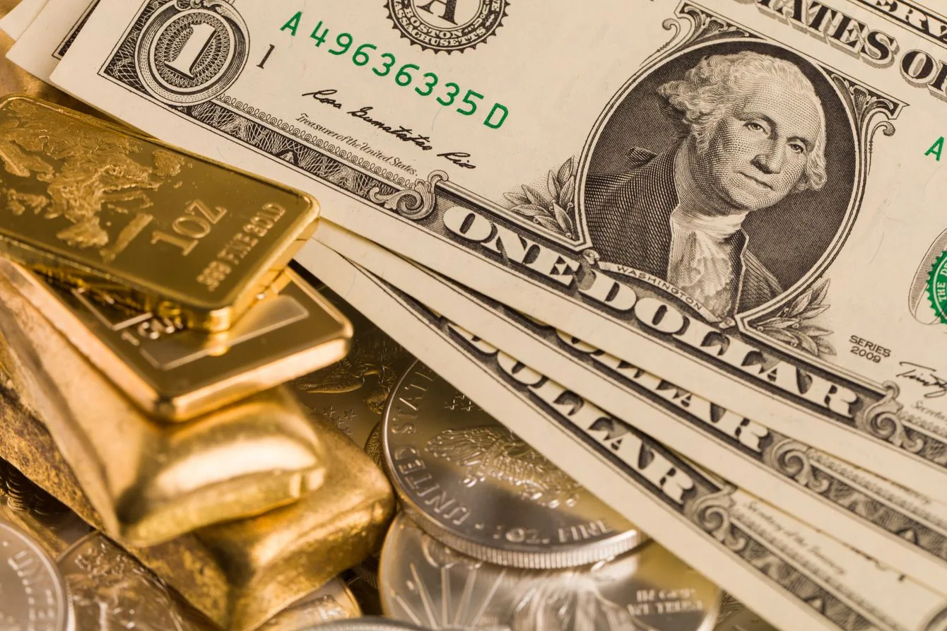 تحقيق أرباح بشكل هادئ: استقرار أسعار الذهب فوق 3300 دولار مع تزايد التوترات التجارية تحقيق أرباح بشكل هادئ: استقرار أسعار الذهب فوق 3300 دولار مع تزايد التوترات التجارية