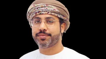 تحقيق أكثر من 70% من مشروع توسيع الطريق من دوار مطار الدقم إلى رأس مركز