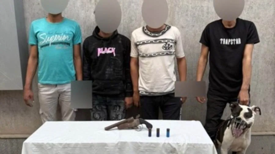 تحقيق في تفاصيل انتشار فيديو يظهر اشتباكاً بالأسلحة النارية في الجيزة تحقيق في تفاصيل انتشار فيديو يظهر اشتباكاً بالأسلحة النارية في الجيزة