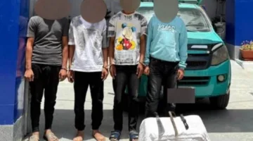 تحقيق في تفاصيل تداول فيديو يظهر أشخاصًا مسلحين بسكاكين يعتلون سيارة في أحد شوارع الشرقية