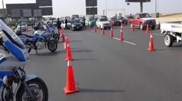 بعد إغلاق دام 5 ساعات.. استئناف الحركة المرورية على طريق الواحات في الجيزة