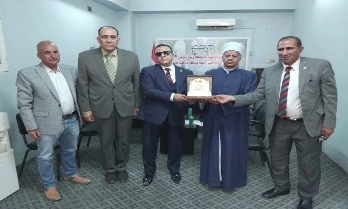 «تحيا مصر» وأوقاف أسوان تتعاونان في تنظيم قوافل دينية لمكافحة التطرف والمخدرات «تحيا مصر» وأوقاف أسوان تتعاونان في تنظيم قوافل دينية لمكافحة التطرف والمخدرات