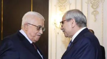 تحية للرئيس الفلسطيني: مناقشة متعلقة بأسلحة المخيمات