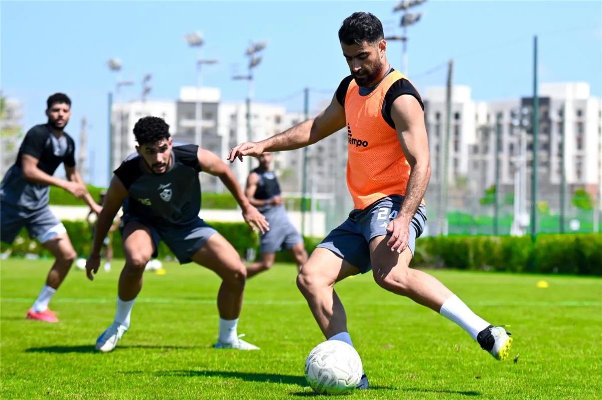 تدريبات الزمالك | عودة اللاعبين المصابين ومحاضرة فنية لتصويب الأخطاء تدريبات الزمالك | عودة اللاعبين المصابين ومحاضرة فنية لتصويب الأخطاء