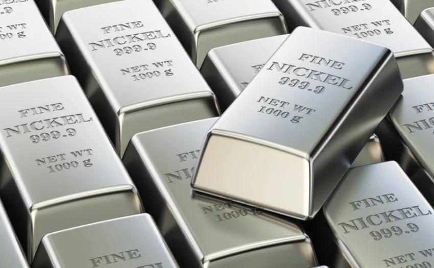 تذبذب أسعار النيكل وسط تقليص الإنتاج الإندونيسي ومخاوف من فائض الإمداد