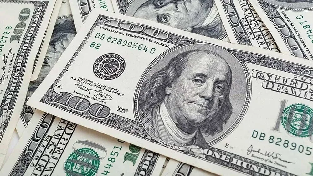 تراجع قيمة الدولار وزيادة قيمة اليورو تراجع قيمة الدولار وزيادة قيمة اليورو