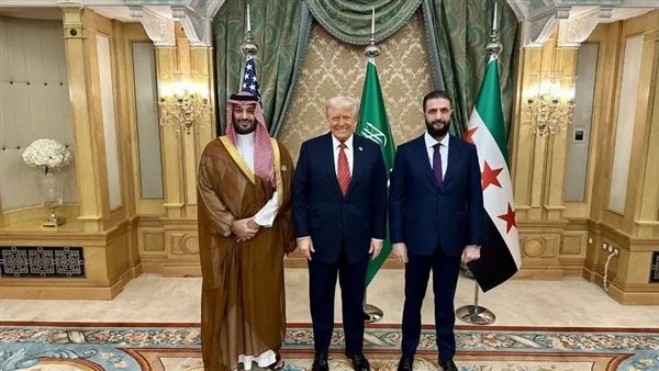 ترامب: لم أطلب من إسرائيل الاعتراف بالحكومة السورية الجديدة، ولكنها خطوة صحيحة. ترامب: لم أطلب من إسرائيل الاعتراف بالحكومة السورية الجديدة، ولكنها خطوة صحيحة.