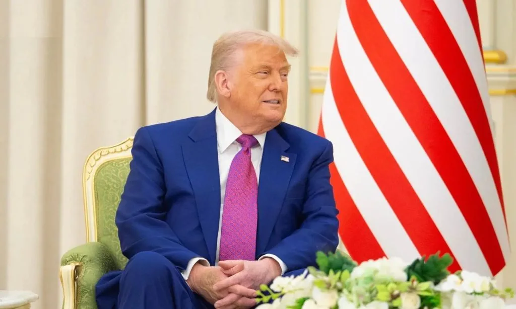 ترامب يخصص تريليون دولار لتمويل الدفاع الأمريكي
