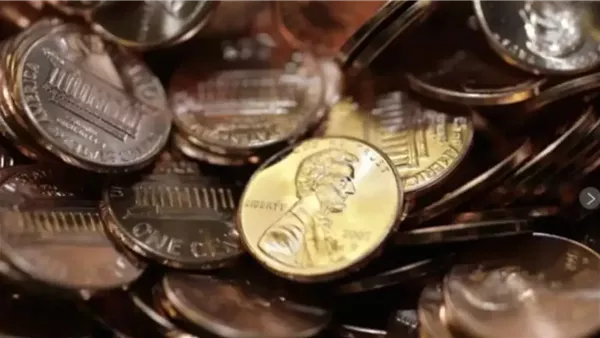 ترامب يُعلن انتهاء “السنت” .. الولايات المتحدة تودع أقدم عملاتها المعدنية ترامب يُعلن انتهاء “السنت” .. الولايات المتحدة تودع أقدم عملاتها المعدنية