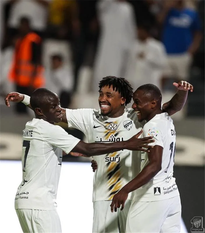 ترتيب الهدافين في الدوري السعودي بعد انتصار الاتحاد على الشباب ترتيب الهدافين في الدوري السعودي بعد انتصار الاتحاد على الشباب