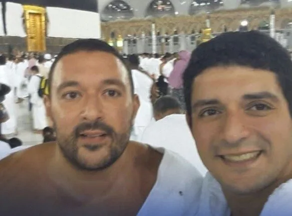 ترك ابنتيه وتخلص من حياته: ما الذي دفع أحمد الدجوي لهذا القرار المأساوي؟ ترك ابنتيه وتخلص من حياته: ما الذي دفع أحمد الدجوي لهذا القرار المأساوي؟