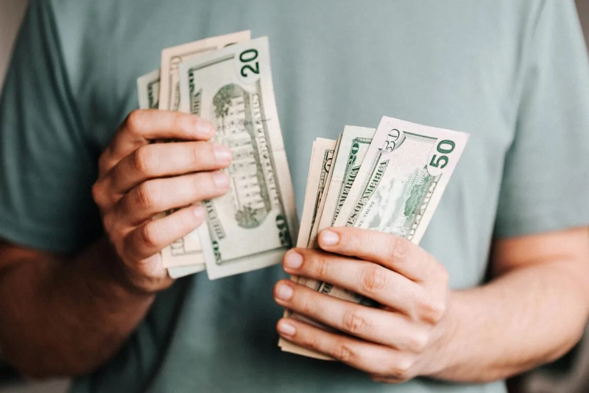 تركيا تتصدر! ما هي أجور ومكاسب العاملين في أوروبا؟