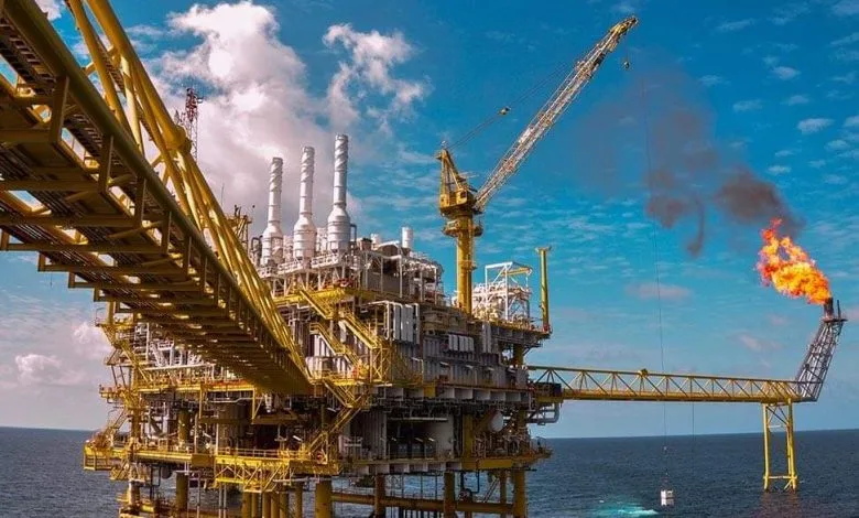 تركيا تكشف عن وجود احتياطي من الغاز في البحر الأسود يكفي لتلبية احتياجاتها لأكثر من ثلاث سنوات. تركيا تكشف عن وجود احتياطي من الغاز في البحر الأسود يكفي لتلبية احتياجاتها لأكثر من ثلاث سنوات.